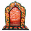 Altar tallado en madera y pintado a mano en forma de Chorten